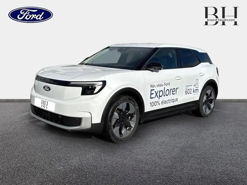 Blanc Occasion 2024 Ford Explorer Extended Range SUV | 39 880 € - Image 1/4