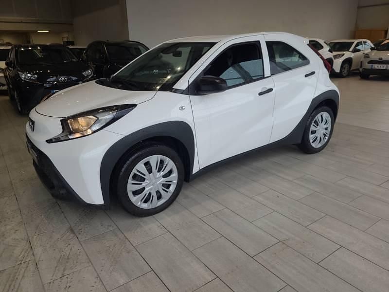Occasion 2024 Toyota Aygo Business Edition Citadine | 14 490 € (Prix juste) - Image 1/4