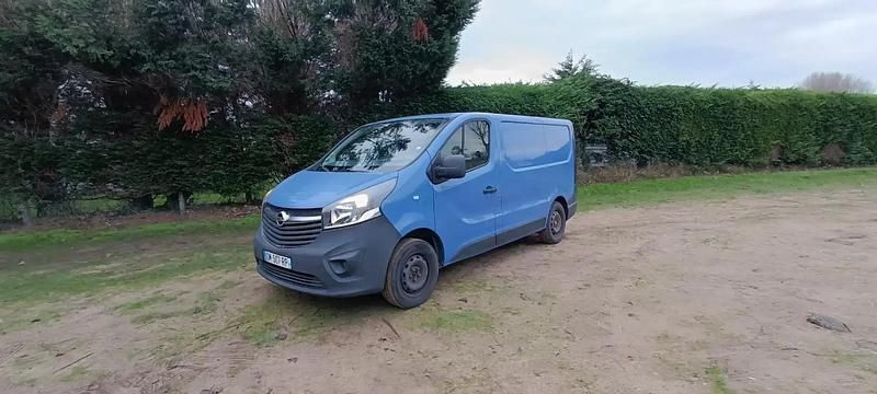 Utilisé 2015 Opel Vivaro Business Van | 7 200 € (Super prix) - Image 1/4