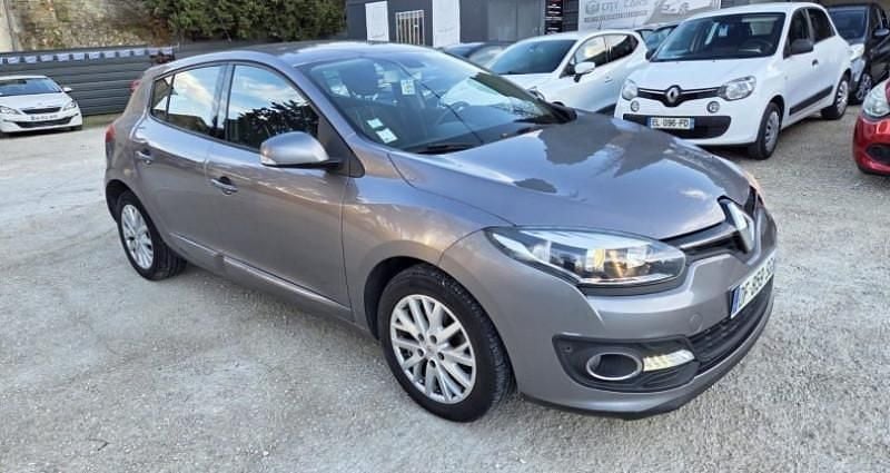 Occasion Renault Mégane Zen 110 ch (80 kW) 2014 Gris Berline