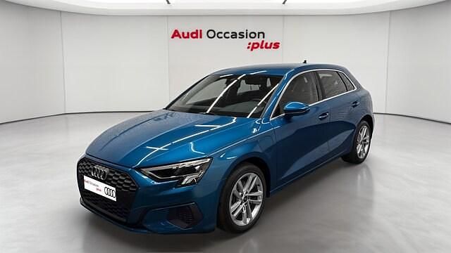 Bleu atoll métallisé Utilisé 2023 Audi A3 Sportback e-tron Business Citadine | 30 612 € (Bon prix) - Image 1/4