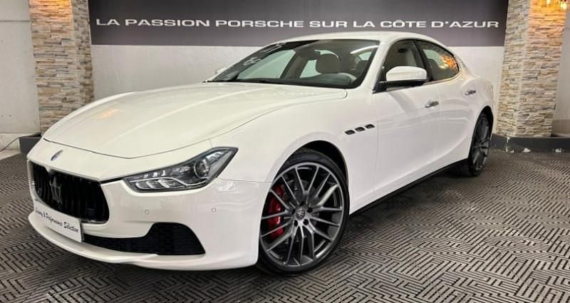 Blanc Utilisé 2016 Maserati Ghibli Coupé | 33 990 € (Prix juste) - Image 1/4