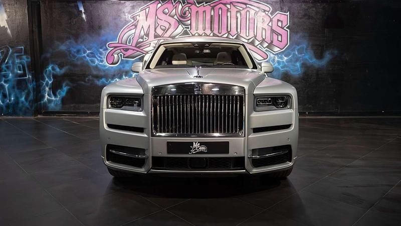 Occasion Rolls Royce Cullinan 571 ch (419 kW) 2020 Gris SUV