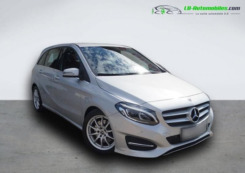 Utilisé 2017 Mercedes B250 Monospace | 28 100 € - Image 1/4