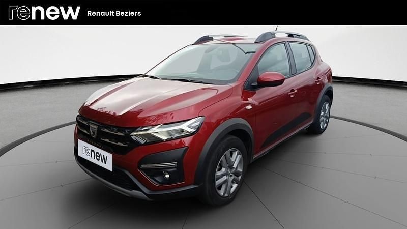 Rouge Utilisé 2022 Dacia Sandero Comfort Citadine | 13 990 € (Prix juste) - Image 1/4