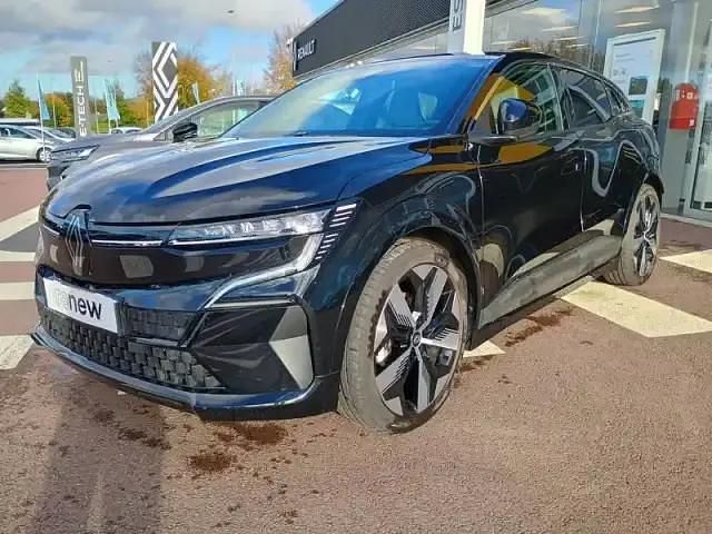 Noir etoile Occasion 2022 Renault Megane E-Tech Berline | 23 990 € (Prix juste) - Image 1/4