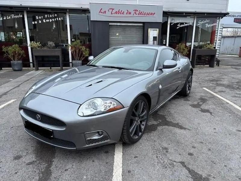 Gris Utilisé 2007 Jaguar XKR Coupé | 39 500 € (Prix juste) - Image 1/4
