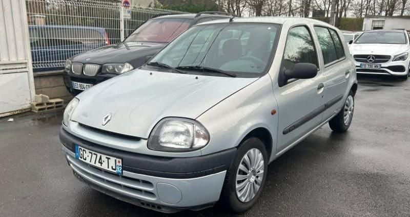 Occasion 2000 Renault Clio II Citadine | 1 990 € (Bon prix) - Image 1/4