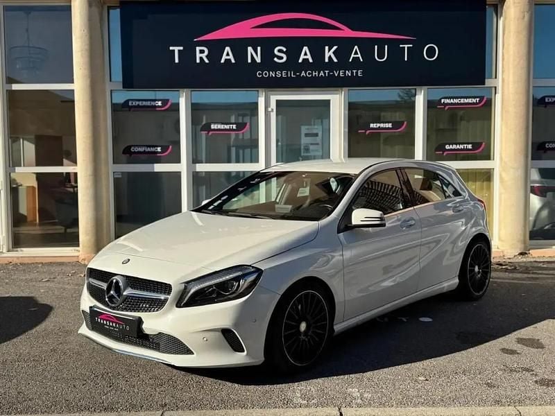 Blanc Occasion 2017 Mercedes A180 Berline | 12 990 € (Super prix) - Image 1/4