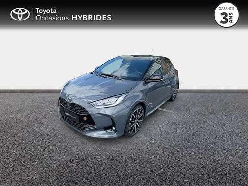 Utilisé 2025 Toyota Yaris Hybrid Sport Berline | 26 990 € (Prix juste) - Image 1/1