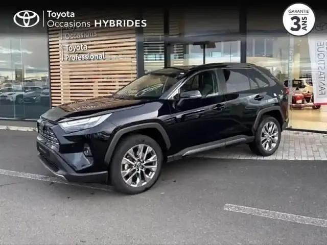 Noir attitude métallisé Occasion 2024 Toyota RAV4 Hybrid Lounge SUV | 41 490 € (Prix juste) - Image 1/4
