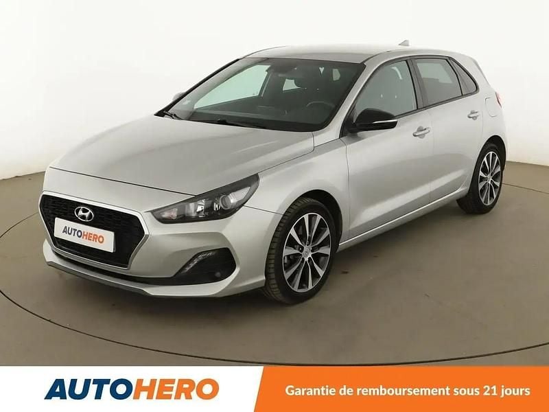 Gris Occasion 2019 Hyundai i30 Edition Berline | 14 090 € (Prix juste) - Image 1/2