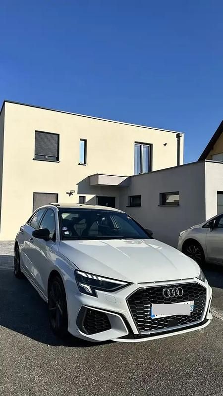 Occasion 2021 Audi A3 Sport Berline | 27 700 € (Prix juste) - Image 1/4