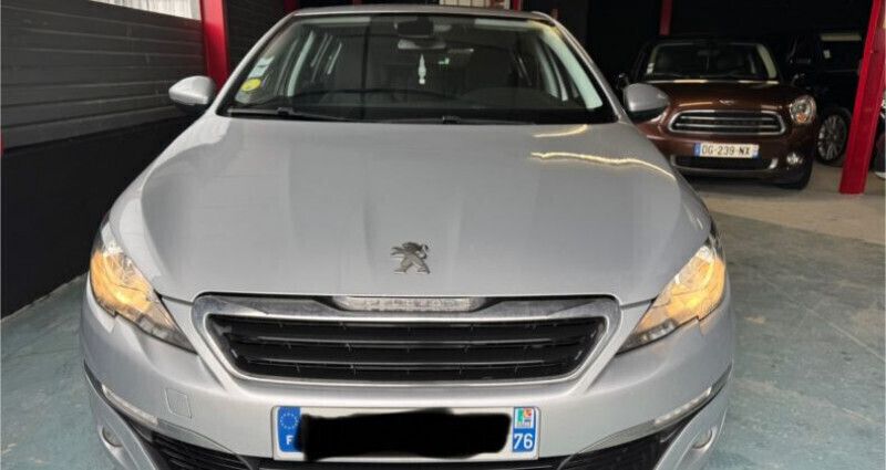 Utilisé 2014 Peugeot 308 Berline | 12 700 € (Prix cher) - Image 1/4