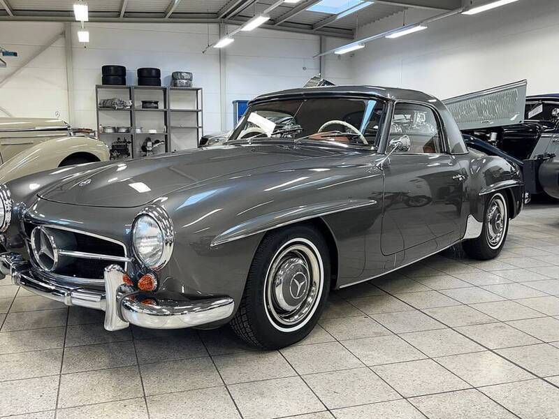 Gris Utilisé 1957 Mercedes 190 Cabriolet | 154 790 € - Image 1/3