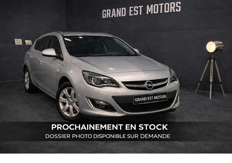 Occasion Opel Astra Cosmo 110 ch (80 kW) 2014 Gris Citadine