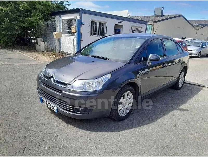 Gris Occasion 2010 Citroën C4 Berline | 4 490 € (Prix juste) - Image 1/2