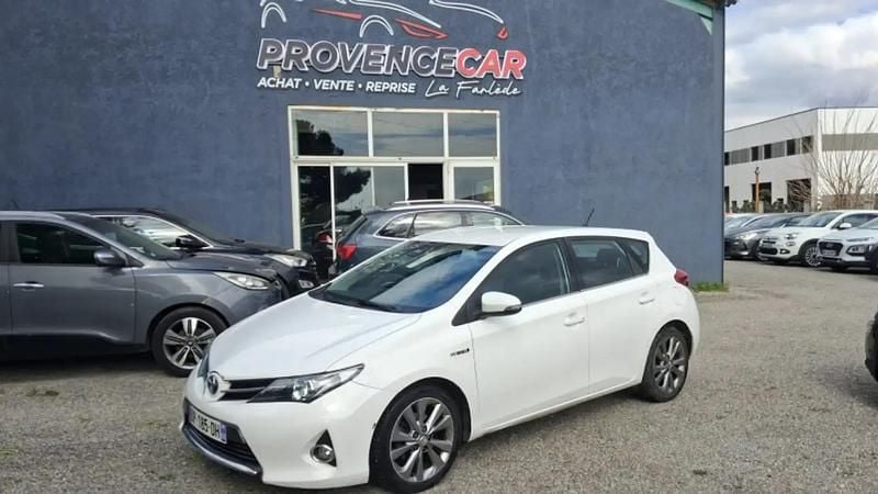 Occasion Toyota Auris Hybrid 101 ch (74 kW) 2015 Blanc Berline
