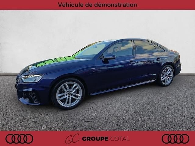 Occasion Audi A4 Competition 150 ch (110 kW) 2024 Bleu navarre métallisé Berline