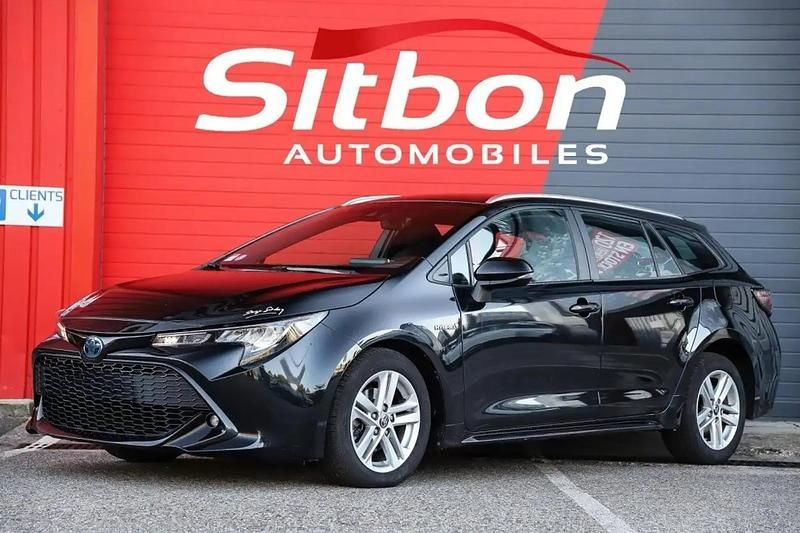 Noir Utilisé 2021 Toyota Corolla Business Edition Break | 16 970 € (Bon prix) - Image 1/4
