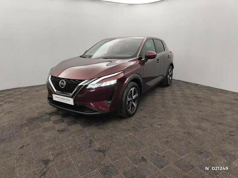 Rouge Utilisé 2022 Nissan Qashqai N-Connecta SUV | 26 990 € (Prix juste) - Image 1/4