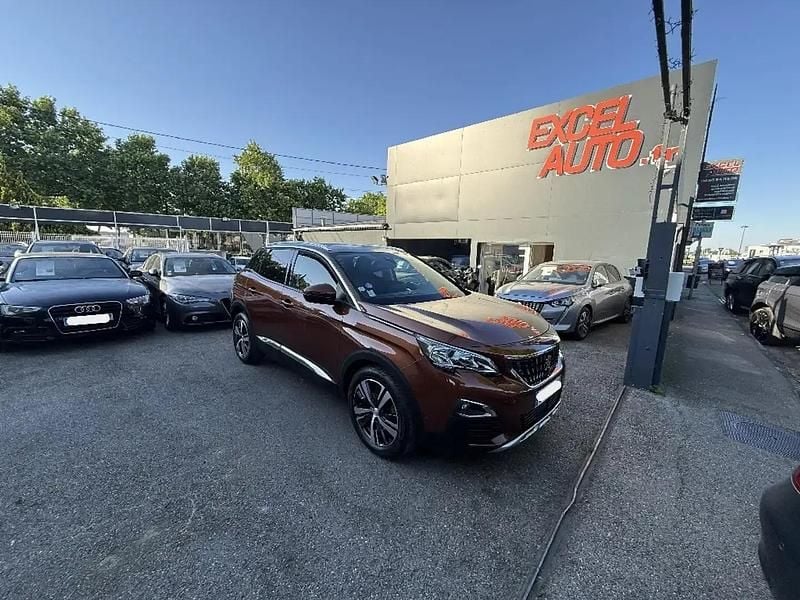 Utilisé 2017 Peugeot 3008 Allure SUV | 11 990 € (Prix juste) - Image 1/4