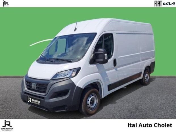 Blanc Utilisé 2022 Fiat Ducato Van | 26 900 € - Image 1/4