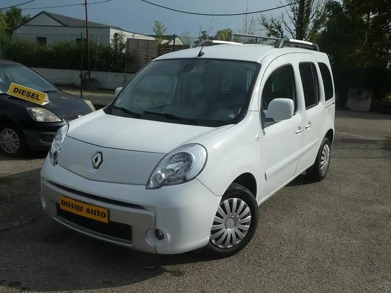 Blanc Occasion 2011 Renault Kangoo Privilege Monospace | 7 490 € (Prix juste) - Image 1/4
