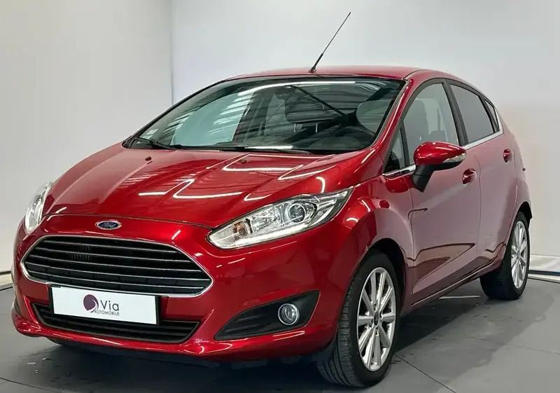 Rouge Utilisé 2016 Ford Fiesta Titanium Citadine | 7 490 € (Prix juste) - Image 1/4
