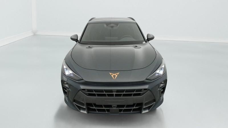 Image 2/4