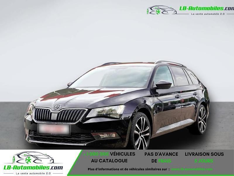 Utilisé 2018 Skoda Superb Break | 23 900 € - Image 1/4