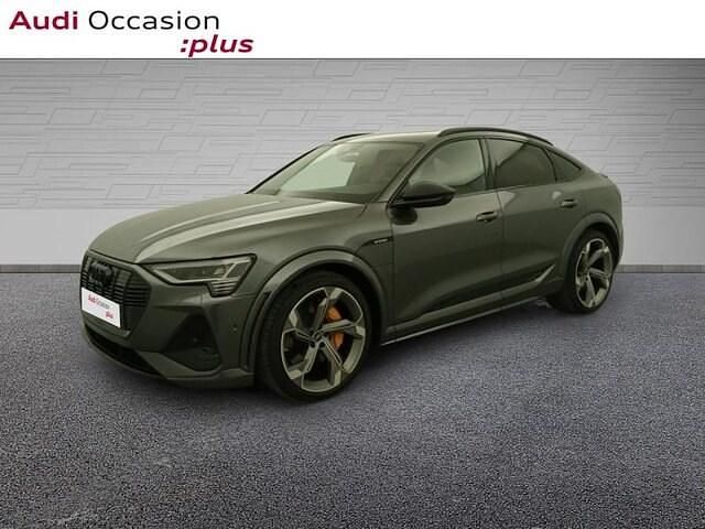 Gris daytona nacré Utilisé 2021 Audi e-tron Sport SUV | 45 900 € (Prix juste) - Image 1/4