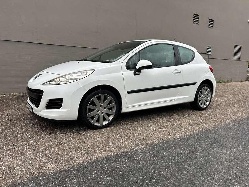 Occasion Peugeot 207 Active 95 ch (69 kW) 2009 Berline