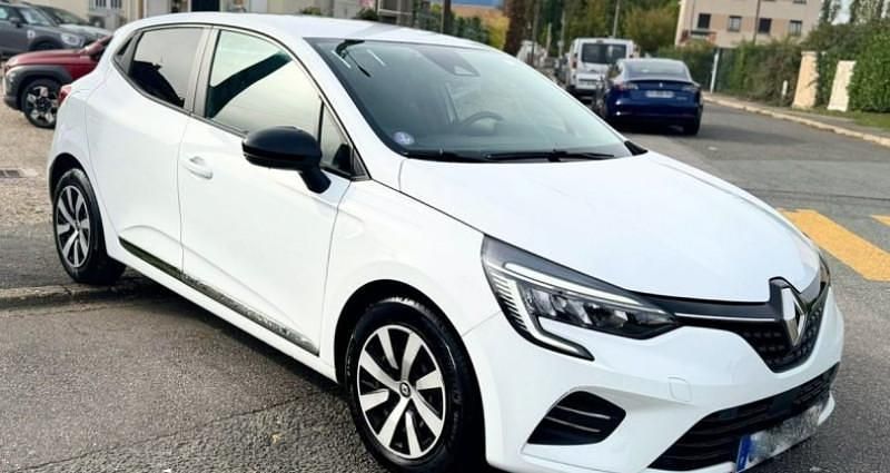 Blanc Utilisé 2023 Renault Clio V Evolution Citadine | 11 990 € - Image 1/4