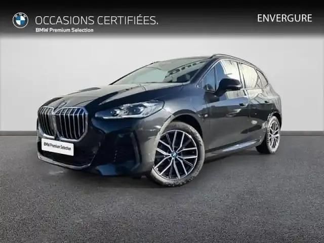 Saphirschwarz métallisé Utilisé 2025 BMW 225 Active Tourer M Sport Monospace | 41 990 € - Image 1/4