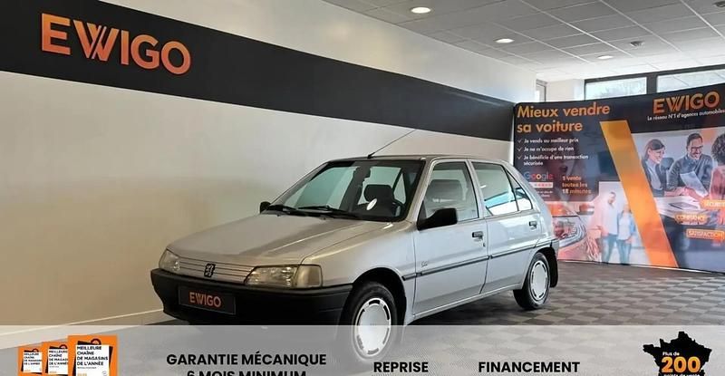 Occasion Peugeot 106 61 ch (44 kW) 1995 Gris Citadine