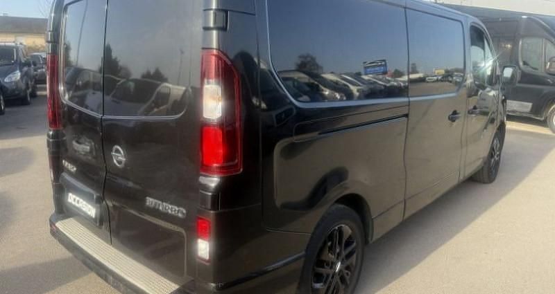 Occasion Opel Vivaro 125 ch (91 kW) 2019 Noir Monospace