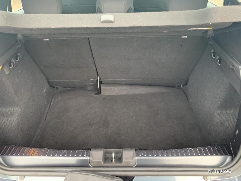 Occasion Dacia Sandero Essentiel 101 ch (74 kW) 2022 Gris Citadine