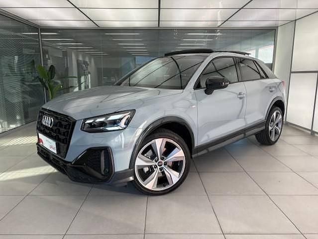 Gris flèche nacré Utilisé 2025 Audi Q2 S-line plus SUV | 39 490 € (Prix assez cher) - Image 1/4