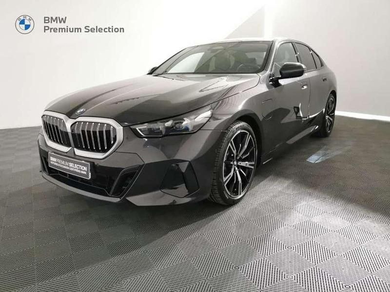Occasion BMW 530 M Sport 193 ch (141 kW) 2025 Gris Berline