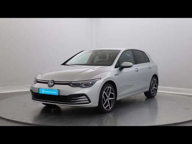Utilisé 2024 VW Golf VIII Style | 31 999 € (Prix cher) - Image 1/4
