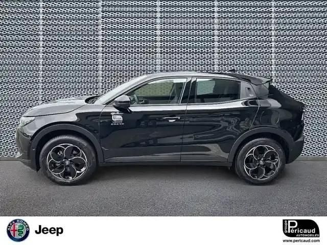 Nouvelle Alfa Romeo Junior 114 kW (156 ch) 2025 Noir SUV