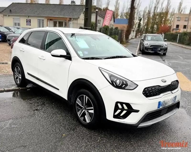 Gris Occasion 2020 Kia Niro Motion SUV | 14 990 € - Image 1/4
