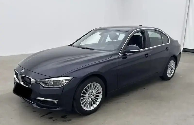 Utilisé 2017 BMW 330 Luxury Line Berline | 22 990 € (Super prix) - Image 1/4