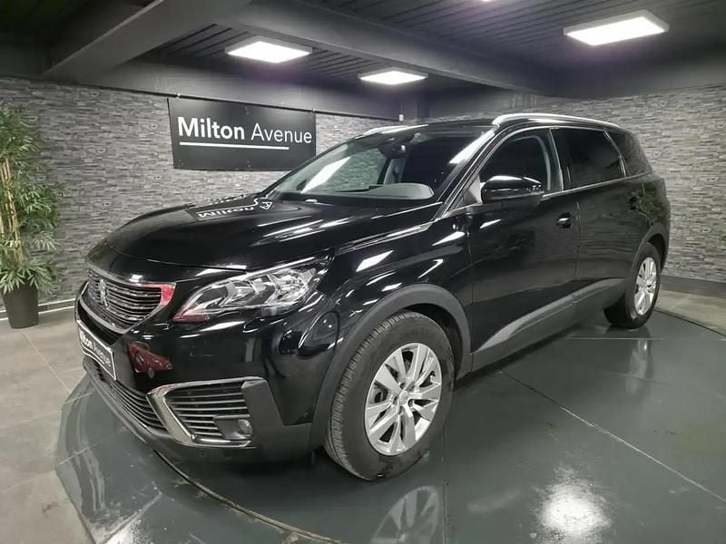 Noir Utilisé 2021 Peugeot 5008 Business-Line SUV | 23 990 € (Bon prix) - Image 1/4