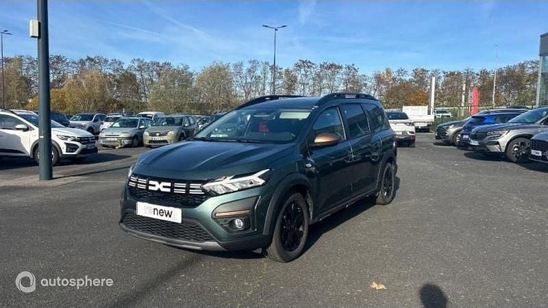 Vert Utilisé 2025 Dacia Jogger Extreme Monospace | 27 499 € - Image 1/4