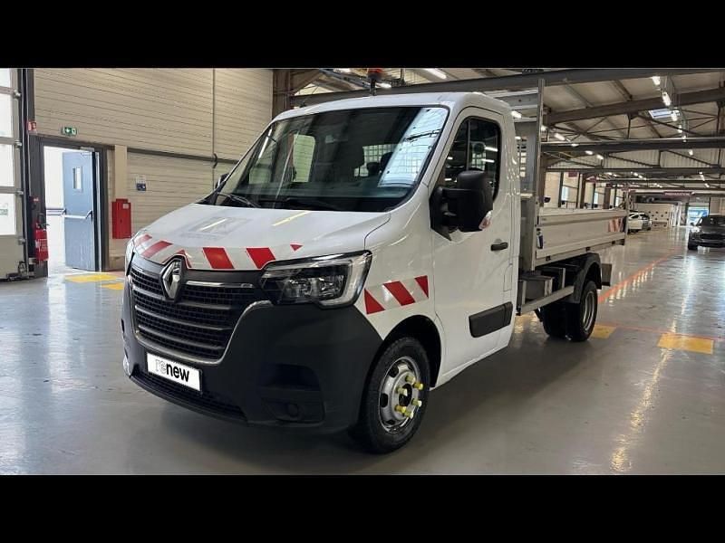 Blanc Utilisé 2022 Renault Master Van | 28 499 € - Image 1/4