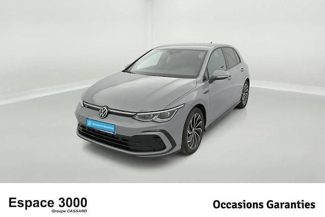 Utilisé 2024 VW Golf VIII R-line | 33 990 € (Prix assez cher) - Image 1/4