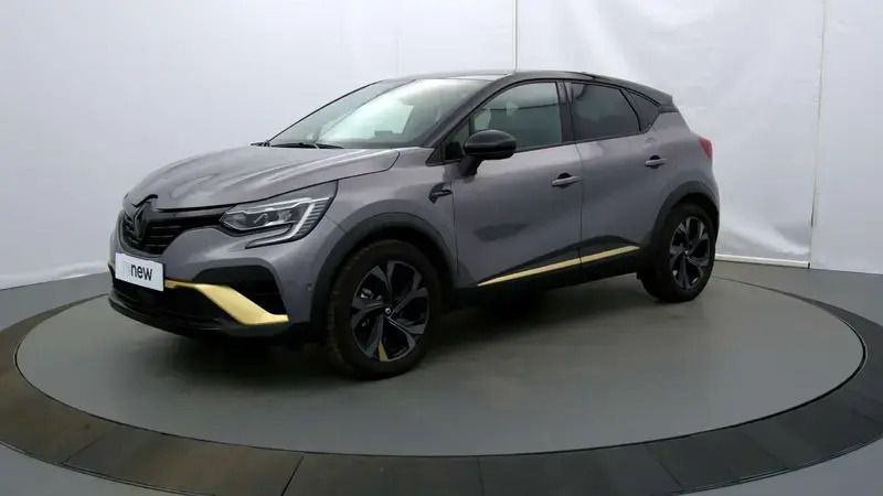 Gris Utilisé 2024 Renault Captur Engineered SUV | 25 690 € (Prix assez cher) - Image 1/4