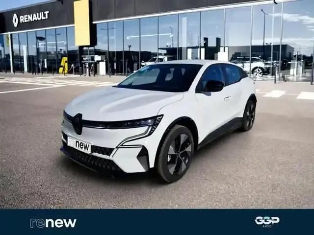 Blanc Occasion 2022 Renault Mégane Equilibre SUV | 20 950 € (Prix assez cher) - Image 1/4